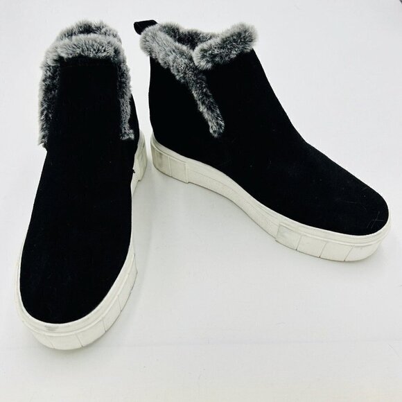 Dolce Vita Wess Sneaker Bootie Hidden Low Wedge Pull-On Suede Faux Fur Sz 8.5 - Picture 1 of 7